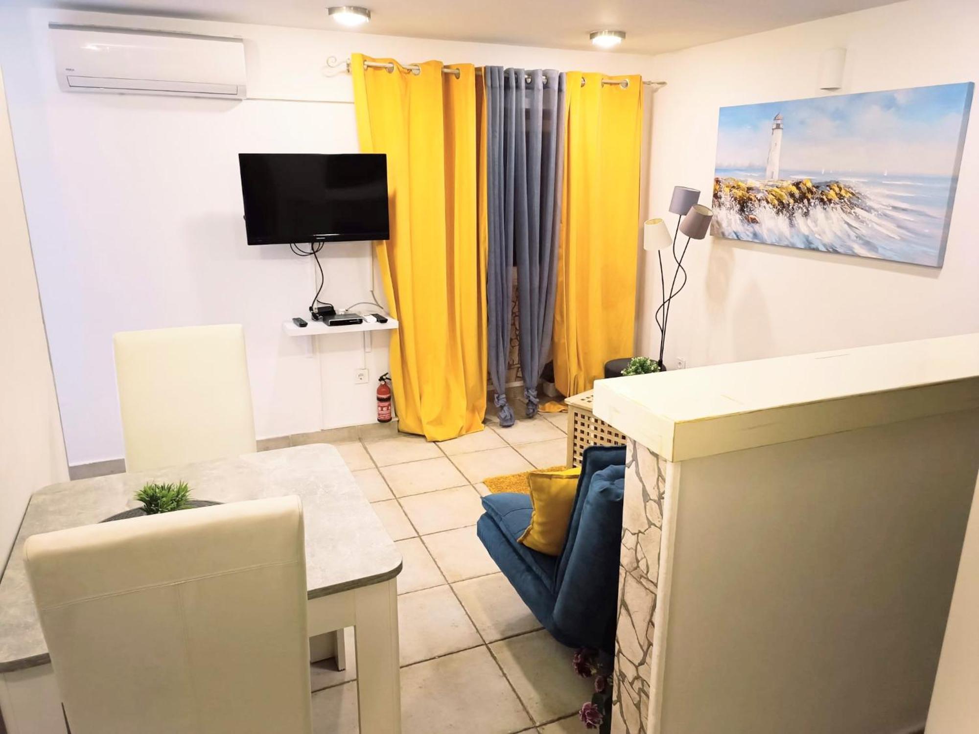 As Lucana Apartment - Ground Floor Vis Exterior photo
